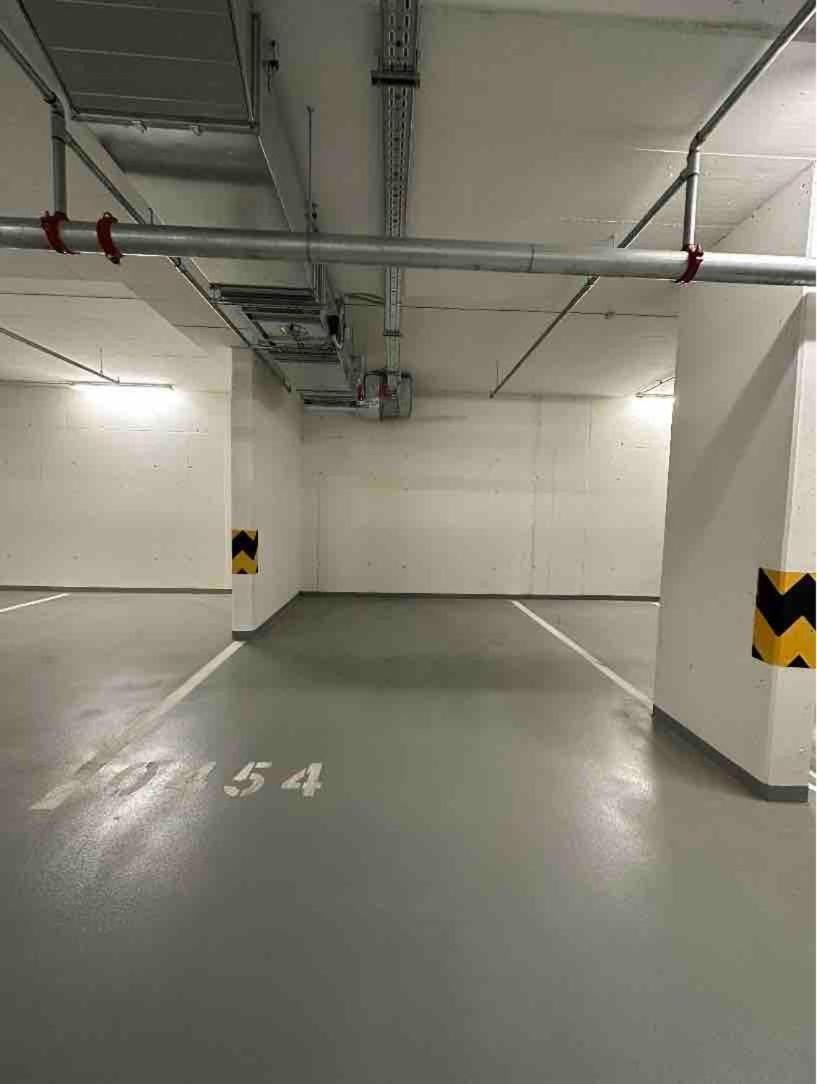 Appartement With Garage & Terrace *