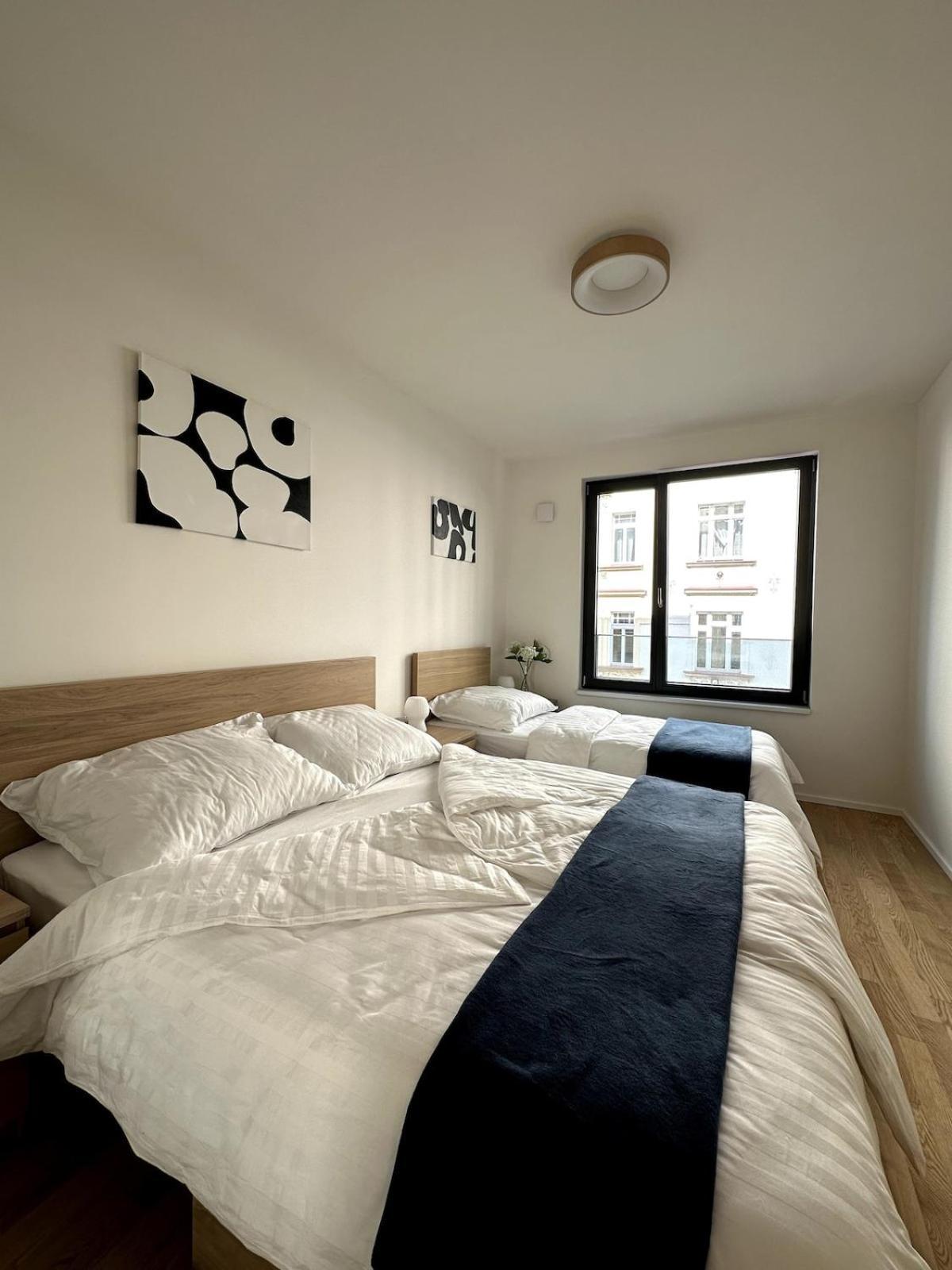 With Garage & Terrace Appartement